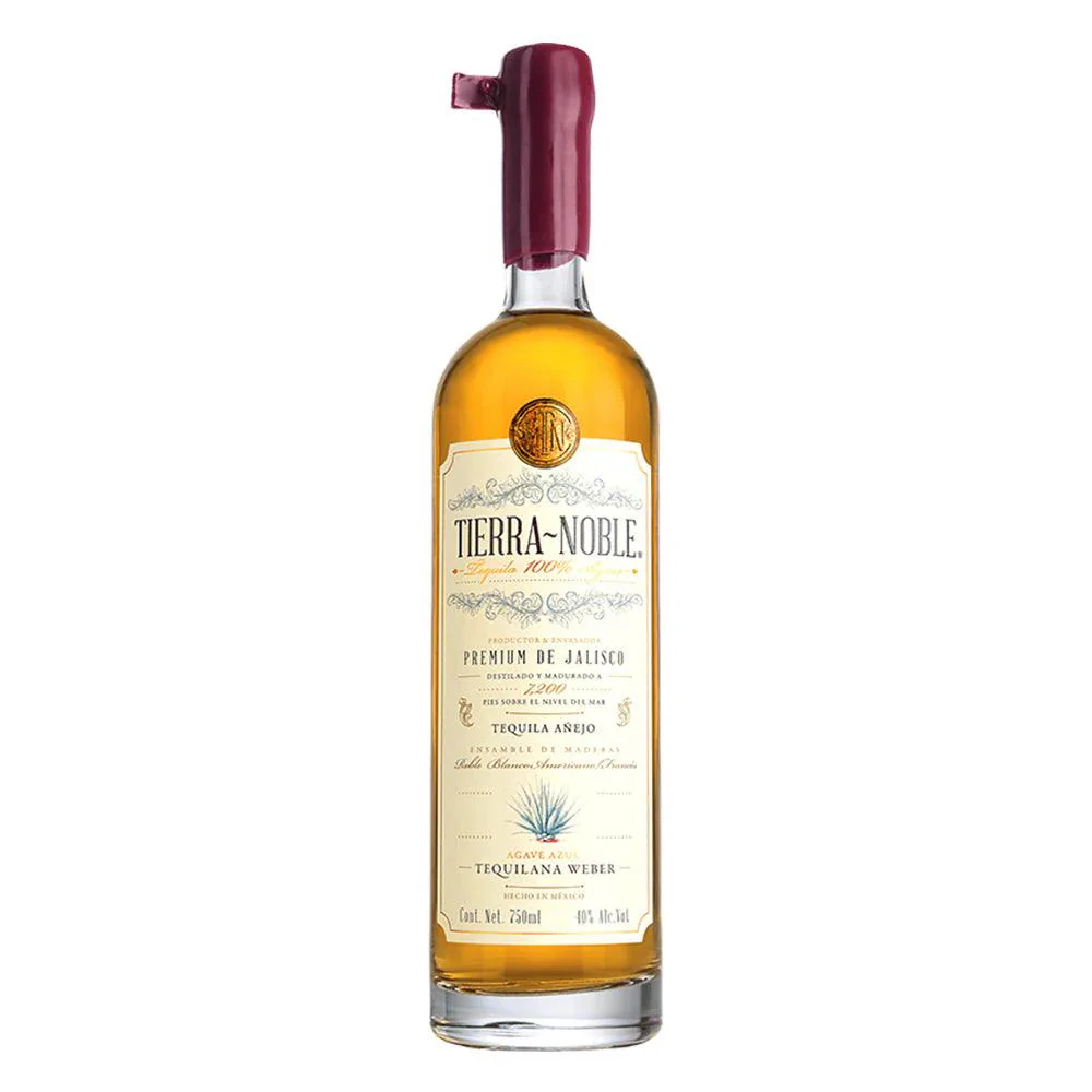 Tequila Tierra Noble Añejo 750ml
